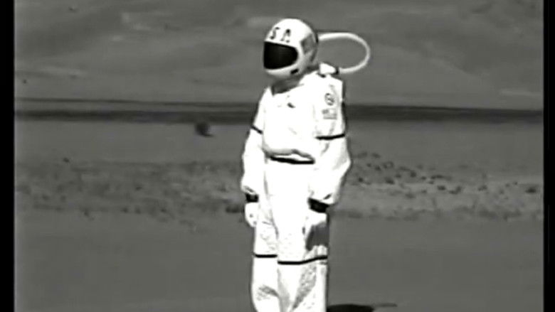 кадр из фильма Man on Mars