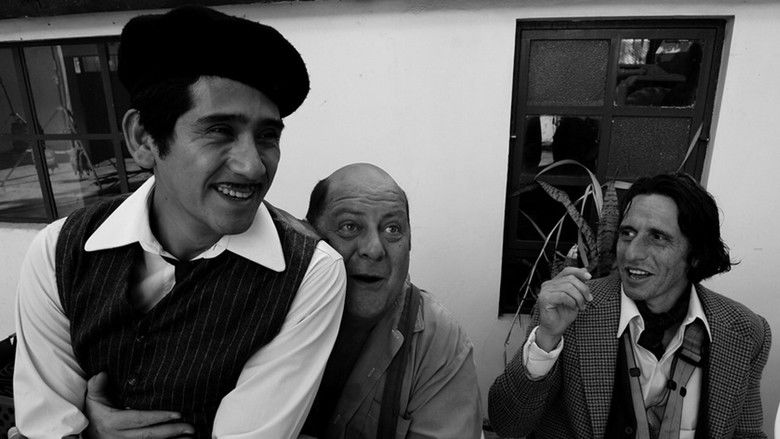 кадр из фильма Más adelante