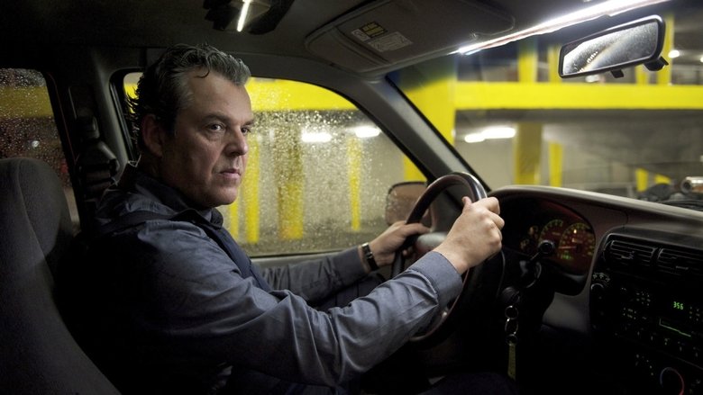 кадр из фильма Медальон