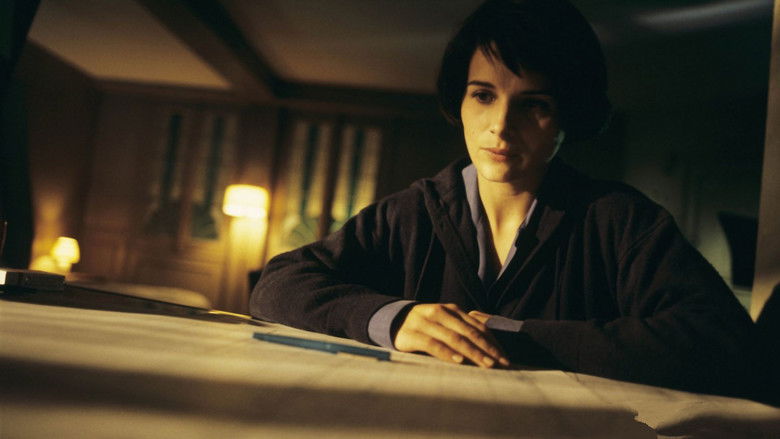 кадр из фильма Три цвета: Синий