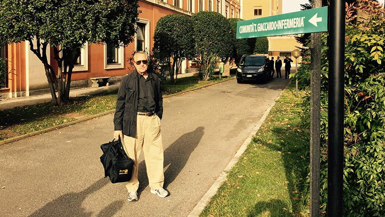 кадр из фильма The Devil and Father Amorth