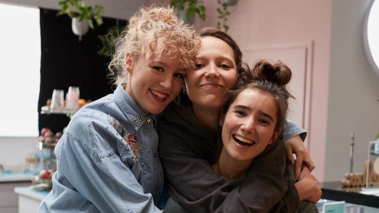 кадр из фильма Девочки