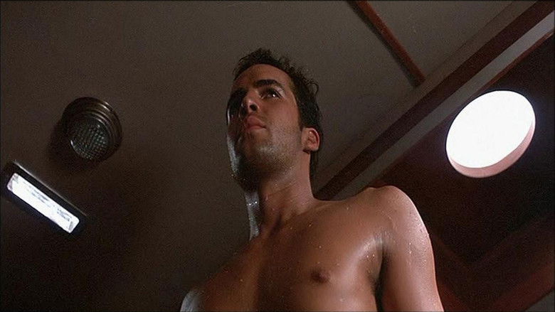 кадр из фильма Мертвый штиль