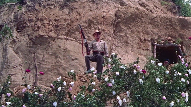 кадр из фильма Человек с дробовиком