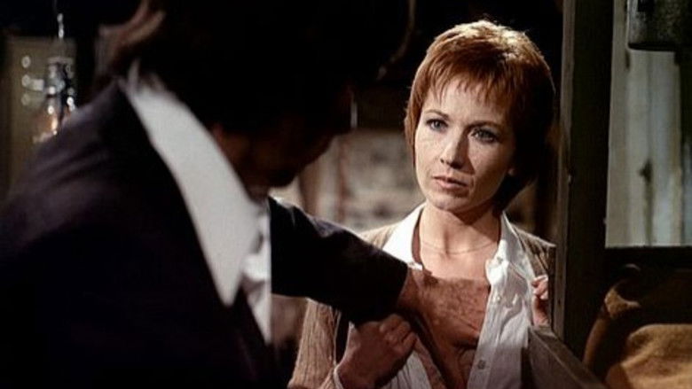 кадр из фильма Сумасшедшую – убить