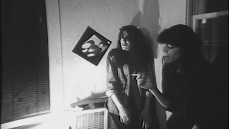 кадр из фильма The Long Weekend (O' Despair)