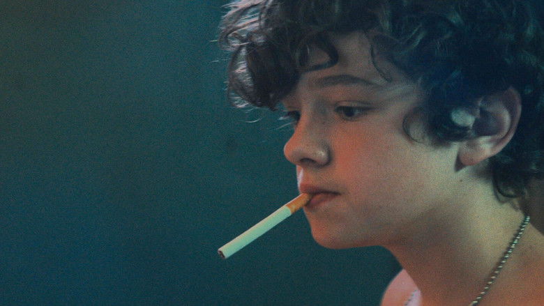 кадр из фильма Милый Мальчик