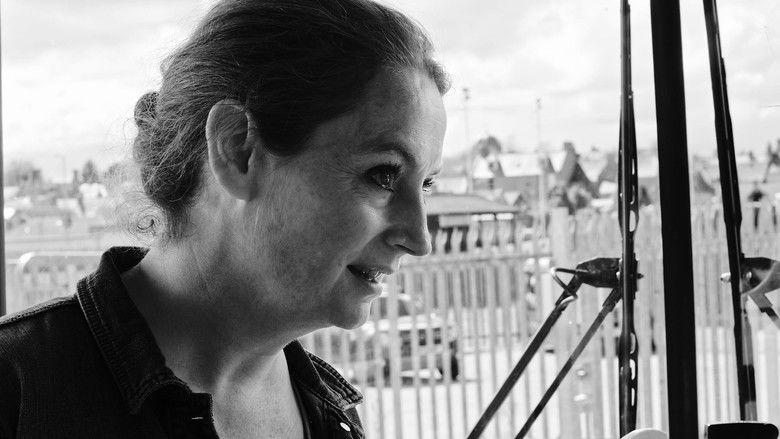 кадр из фильма The Feel at the Wheel