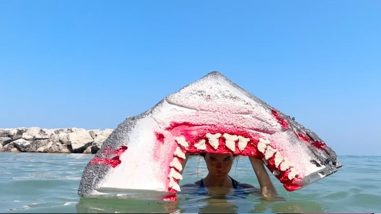 кадр из фильма The Lake Michigan Muncher