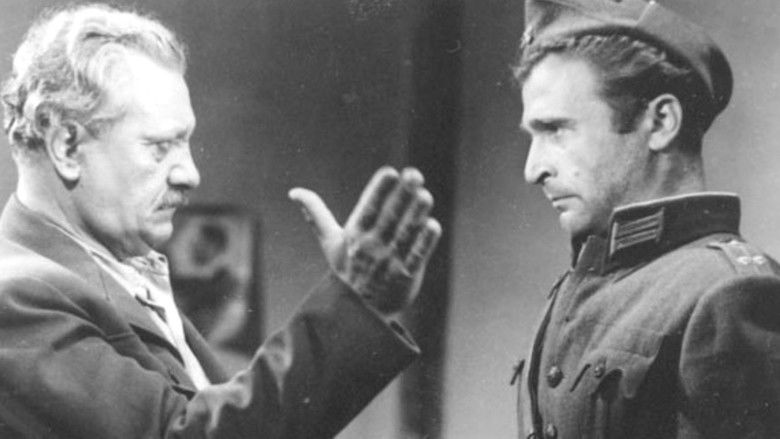 кадр из фильма Тревога