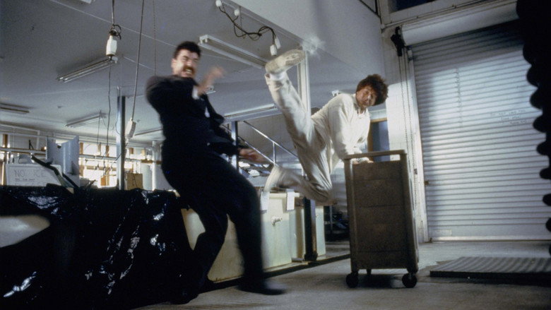 кадр из фильма Первый удар