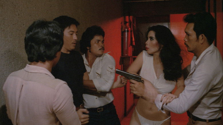 кадр из фильма Bayan Ko: Kapit sa Patalim