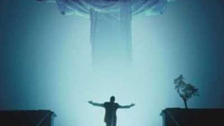 кадр из фильма Redentor