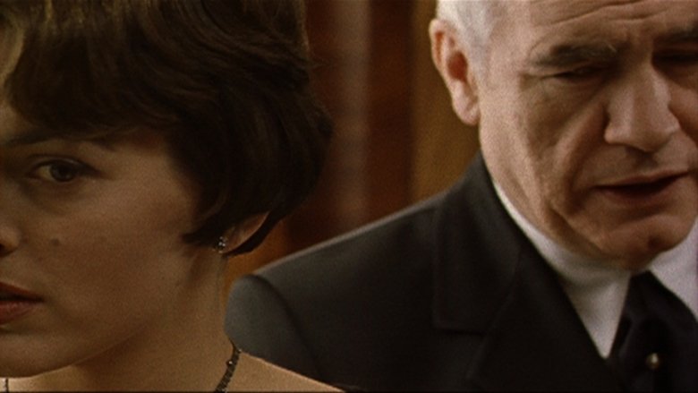 кадр из фильма The Invention of Dr. Morel