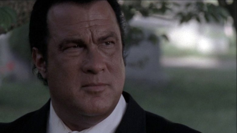 кадр из фильма Карточный долг