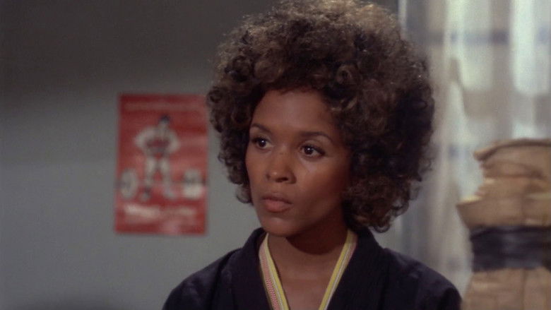 кадр из фильма TNT Jackson