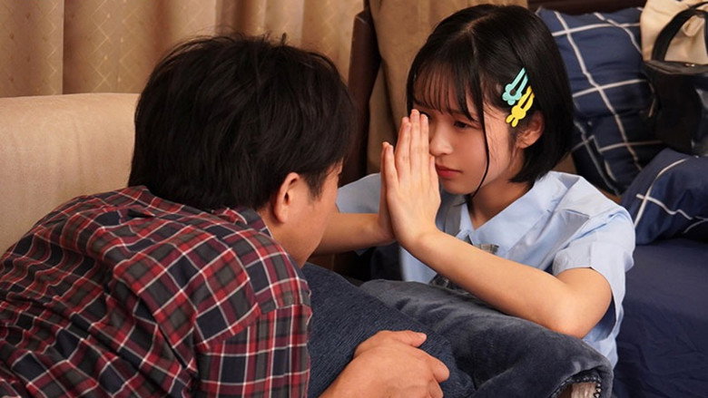 кадр из фильма 「童貞臭ヤバ！家出しちゃったし我慢するか」 思春期アラームが鳴り止まないメスガキ妹の＜DTイジリ挑発＞に沸騰した俺は絶倫チ●ポで何度も何度も懲りずに近親相姦中出し 日向なつ