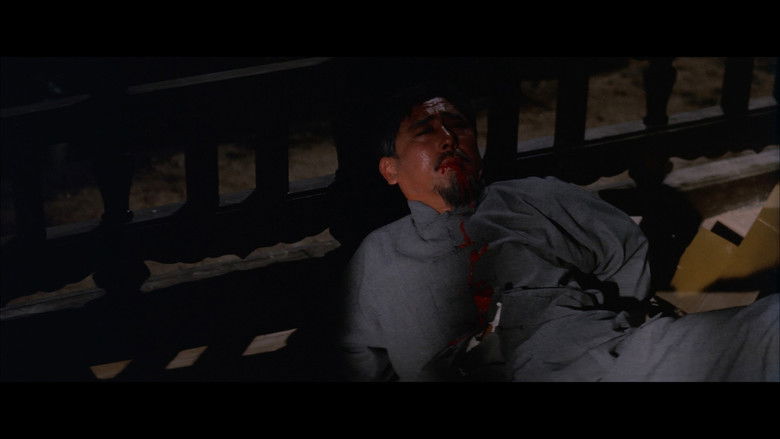 кадр из фильма 龍虎鬪