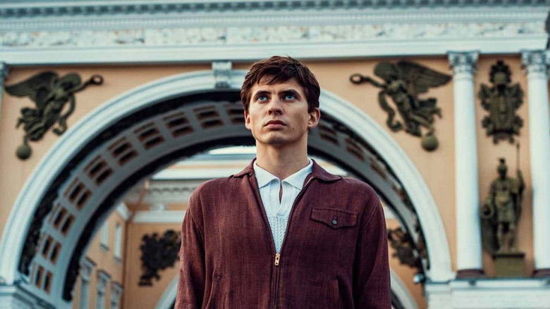 кадр из фильма Нуреев. Белый ворон