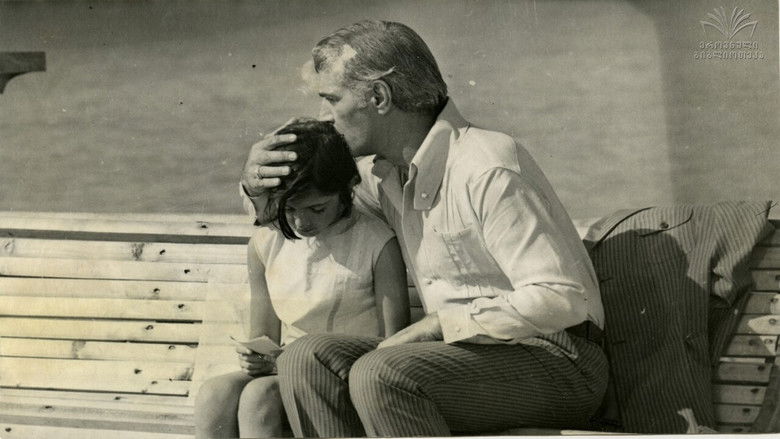 кадр из фильма Искатели затонувшего города