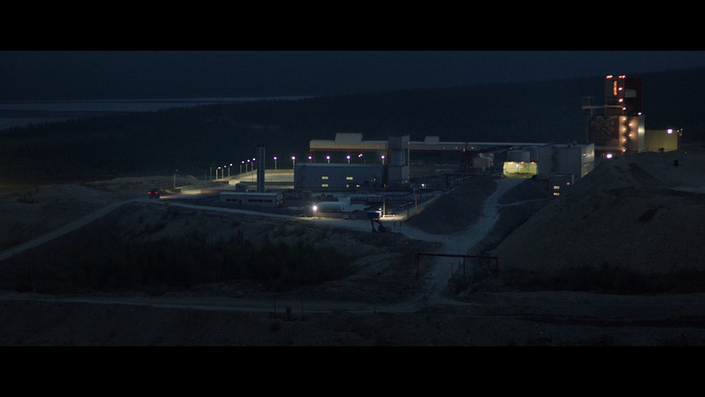 кадр из фильма Dark Matter