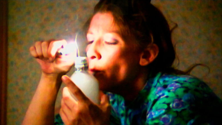 кадр из фильма High on Crack Street: Lost Lives in Lowell