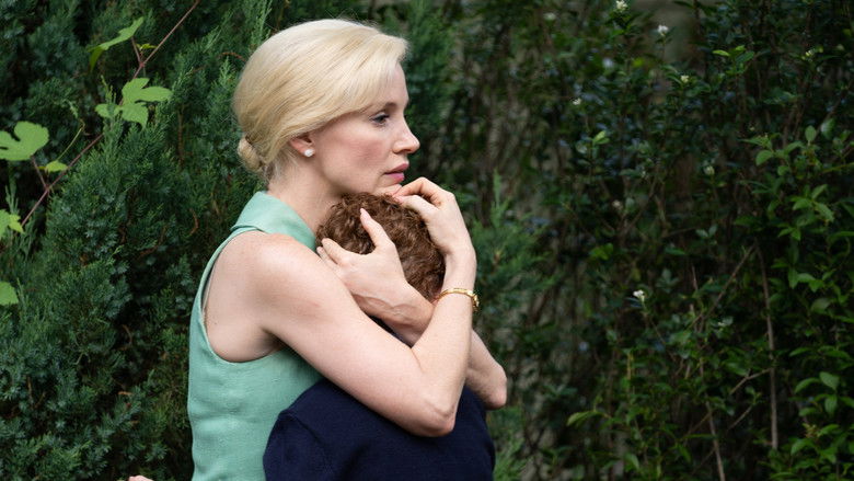 кадр из фильма Материнский инстинкт