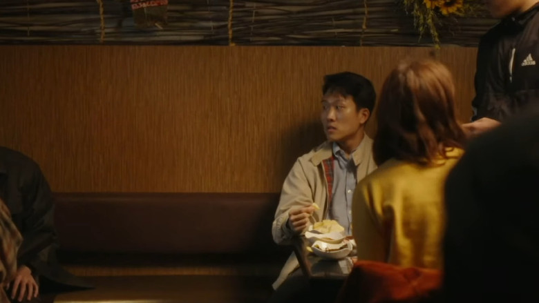кадр из фильма 네
