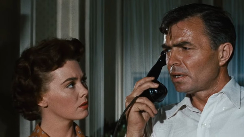 кадр из фильма Больше, чем жизнь