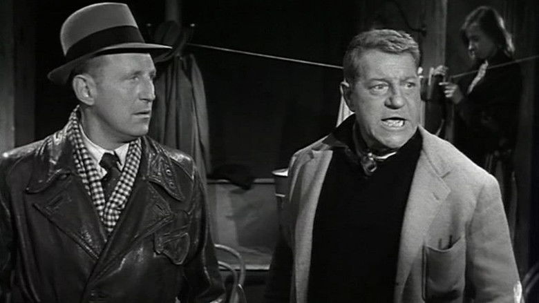 кадр из фильма Через Париж