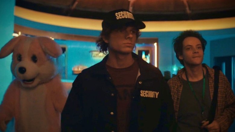 кадр из фильма New Year's Rev