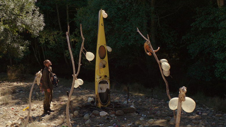 кадр из фильма Орнитолог