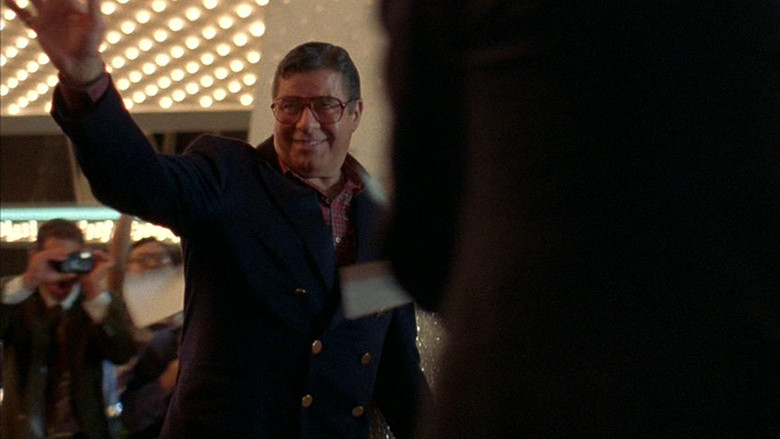 кадр из фильма Шутки в сторону