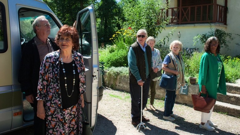 кадр из фильма Поехавшие