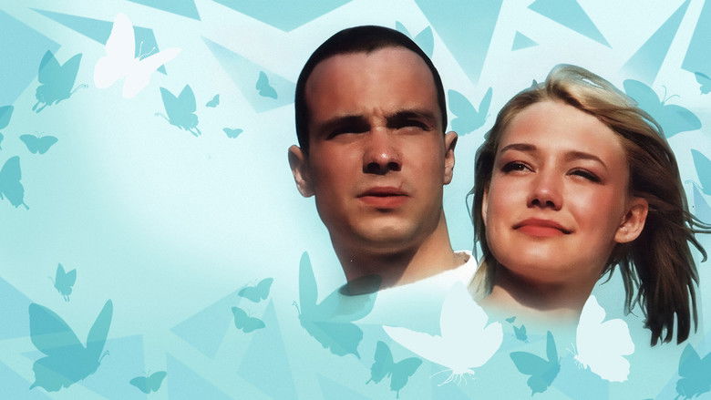 кадр из фильма Игры мотыльков