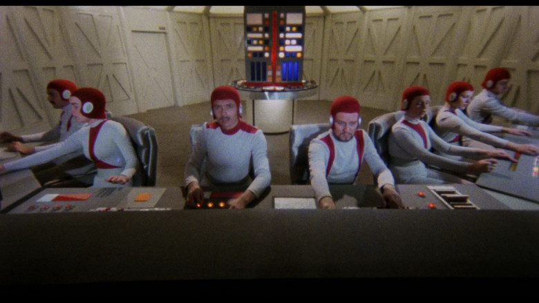 кадр из фильма Зверь из космоса