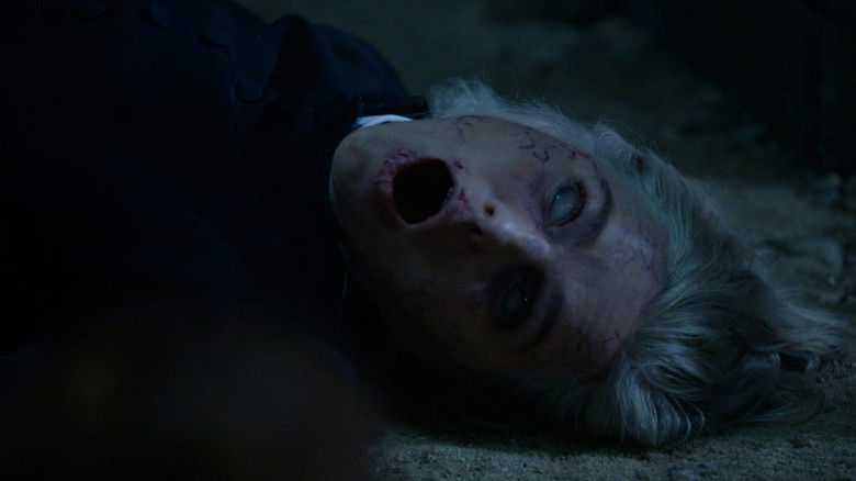 кадр из фильма Зловещий свет