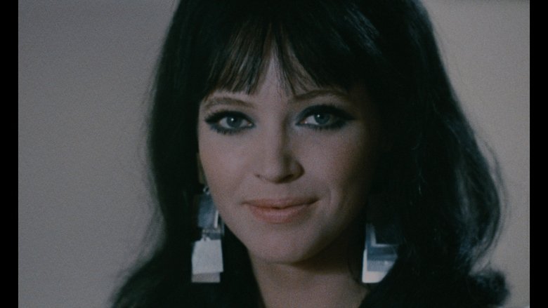 кадр из фильма Древнейшая профессия в мире