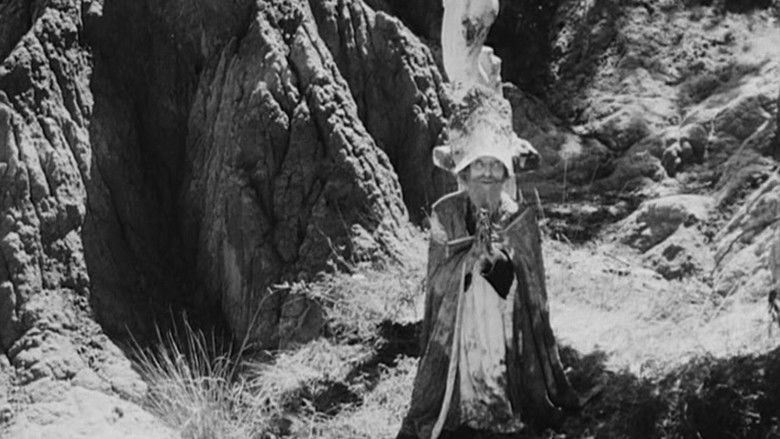 кадр из фильма Фандо и Лис