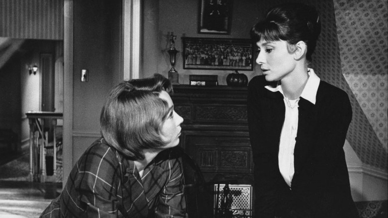 кадр из фильма Детский час