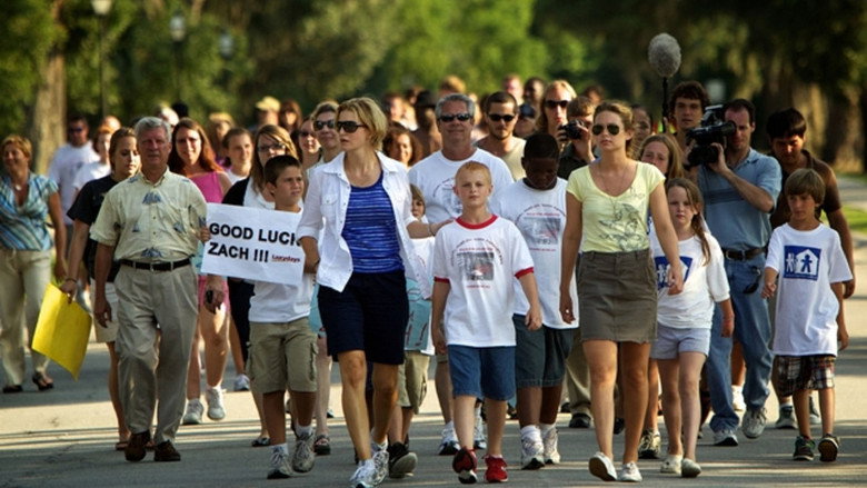 кадр из фильма Little Red Wagon