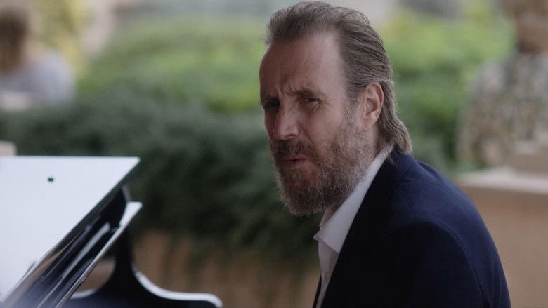 кадр из фильма Fiona