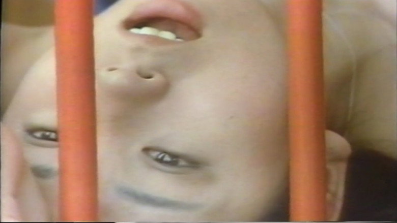 кадр из фильма 女刑務所　緊縛