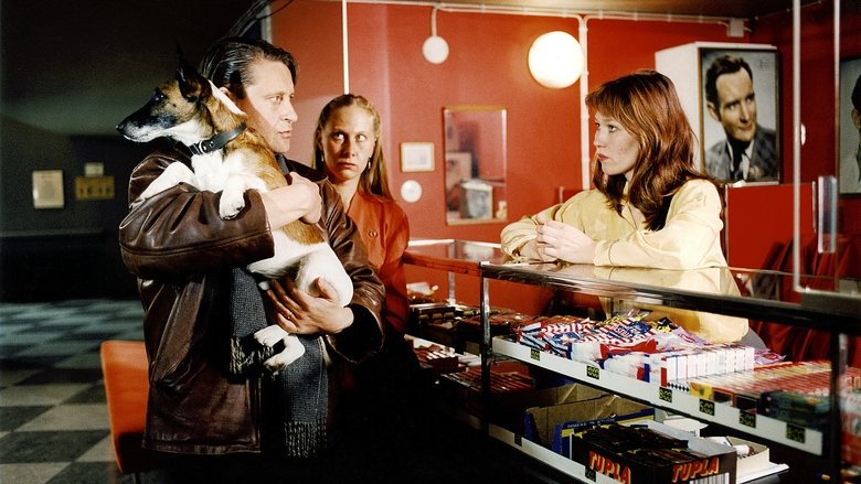 кадр из фильма Вдаль уплывают облака