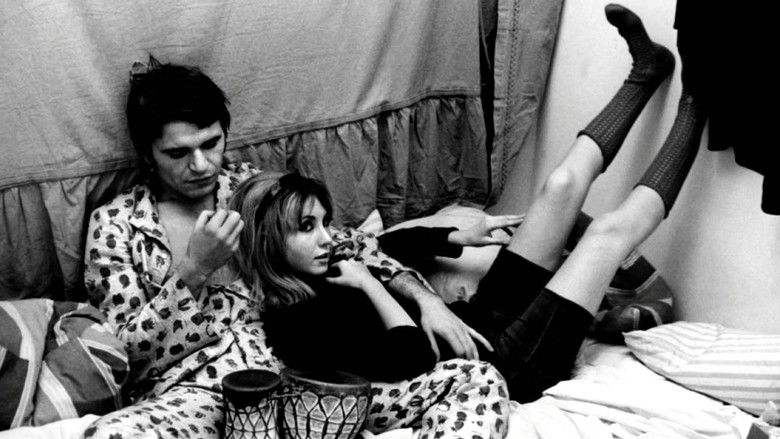 кадр из фильма L'Amour fou