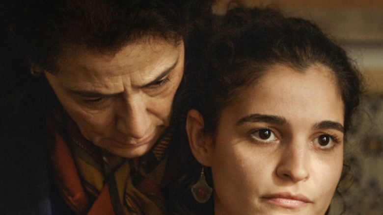 кадр из фильма À voix basse