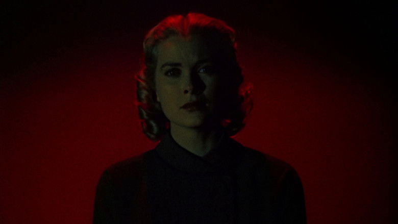 кадр из фильма В случае убийства набирайте «М»