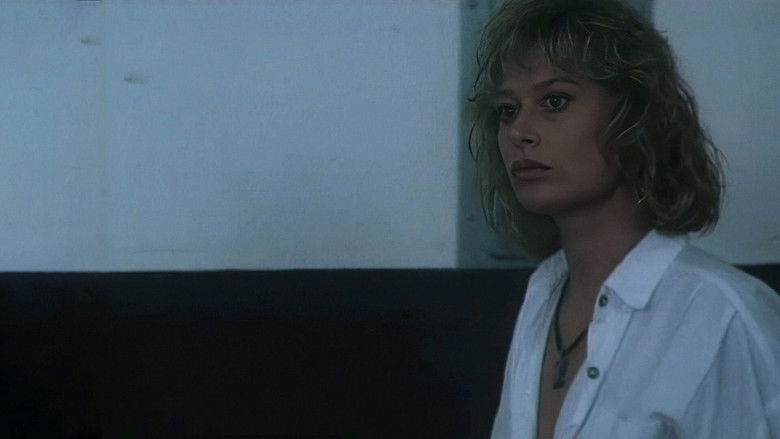 кадр из фильма Maya