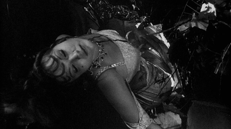 кадр из фильма Ужасный доктор Орлоф