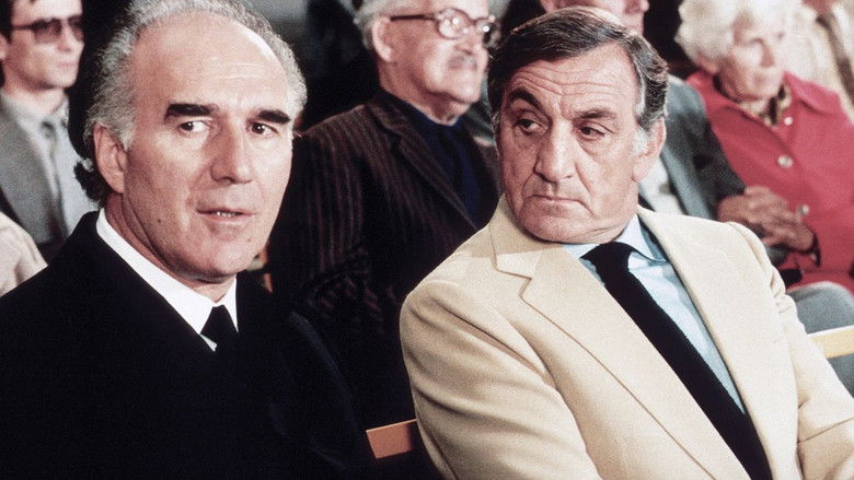 кадр из фильма Шпион, встань